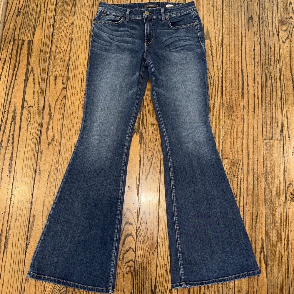 Level 99 Dahlia Flare Blue Jeans Size 30 Stretch 34" Inseam Dark Denim USA